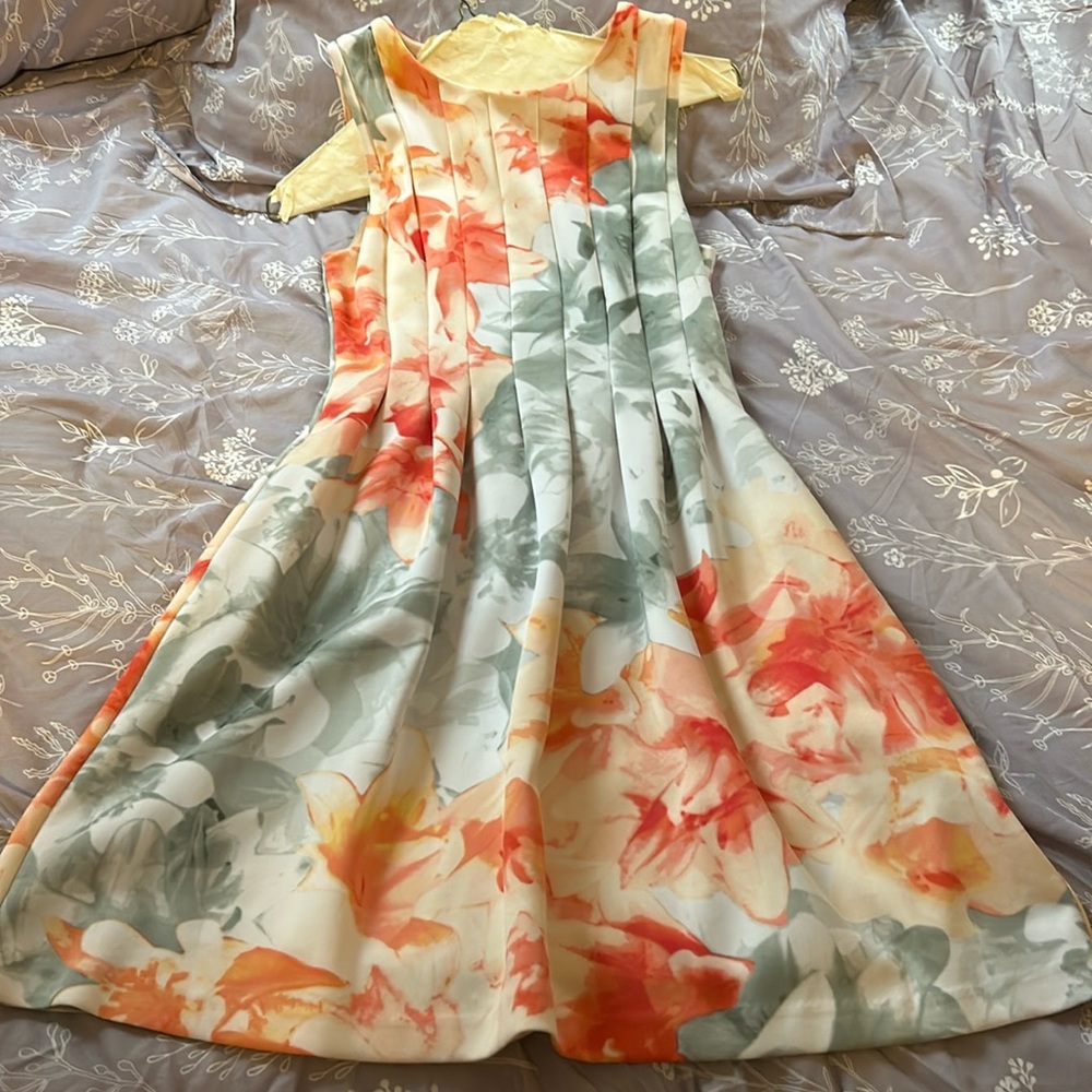 Floral professional dress